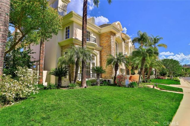 19167 Briarfield Way, Tarzana, CA 91356