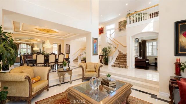 19167 Briarfield Way, Tarzana, CA 91356