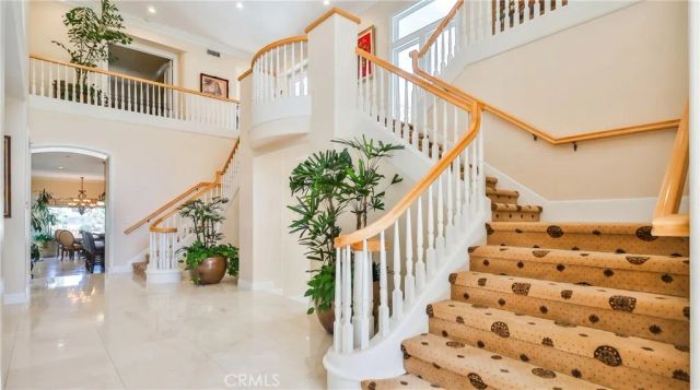 19167 Briarfield Way, Tarzana, CA 91356