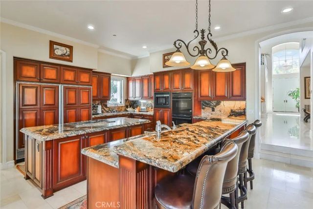19167 Briarfield Way, Tarzana, CA 91356