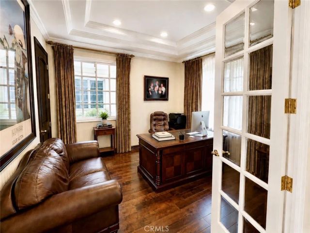19167 Briarfield Way, Tarzana, CA 91356