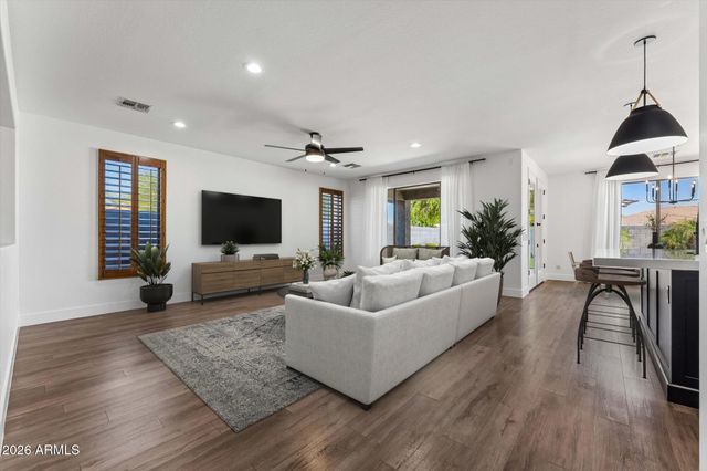 3628 E LYNX Place, Chandler, AZ 85249