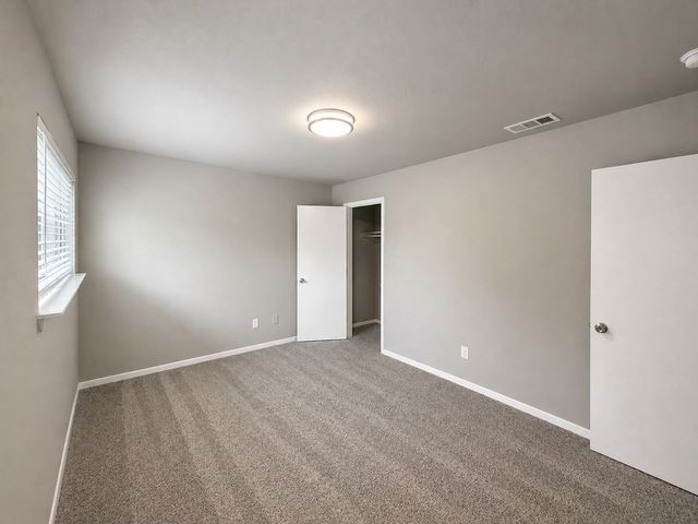 921 W Rochelle Road, Irving, TX 75062