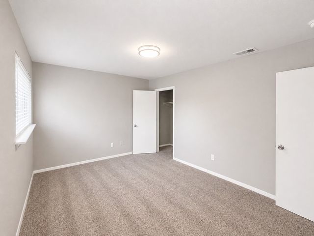 921 W Rochelle Road, Irving, TX 75062