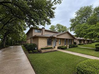 921 W Rochelle Road, Irving, TX 75062