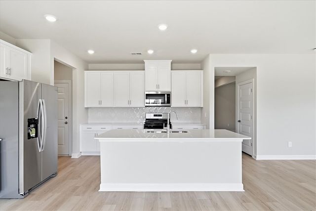 200 Moretx Place, Spartanburg, SC 29306