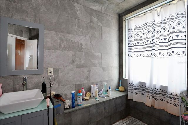 13622 DARCHANCE ROAD, Windermere, FL 34786