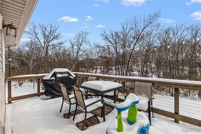 111 Coltens Place, Winfield, MO 63389