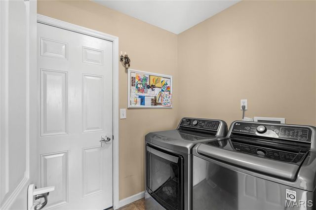 111 Coltens Place, Winfield, MO 63389