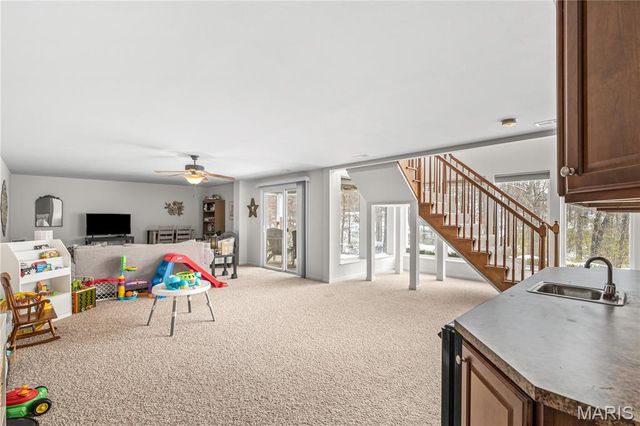 111 Coltens Place, Winfield, MO 63389