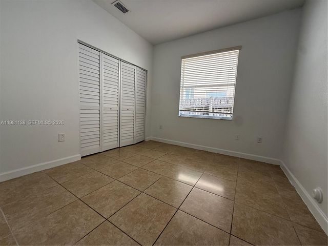 4045 NE 15th St, Homestead, FL 33033