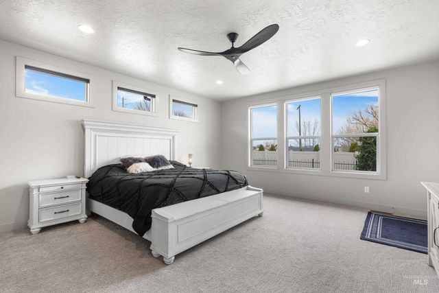 9828 W Broadford, Star, ID 83669