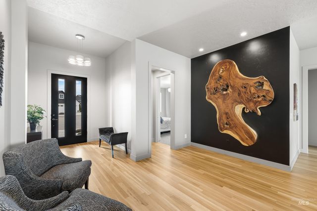 9828 W Broadford, Star, ID 83669