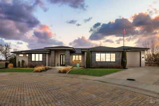 9828 W Broadford, Star, ID 83669