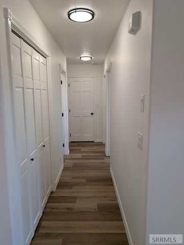 4822 S Streeter Avenue, Ammon, ID 83406