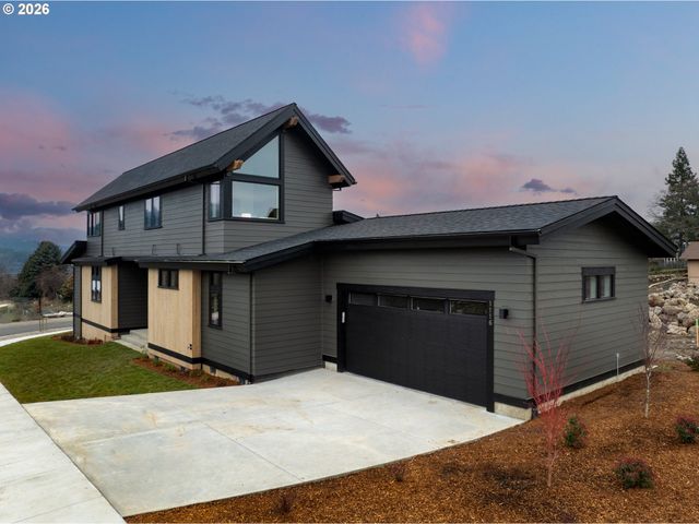 1116 Rock Creek Rd, Hood River, OR 97031