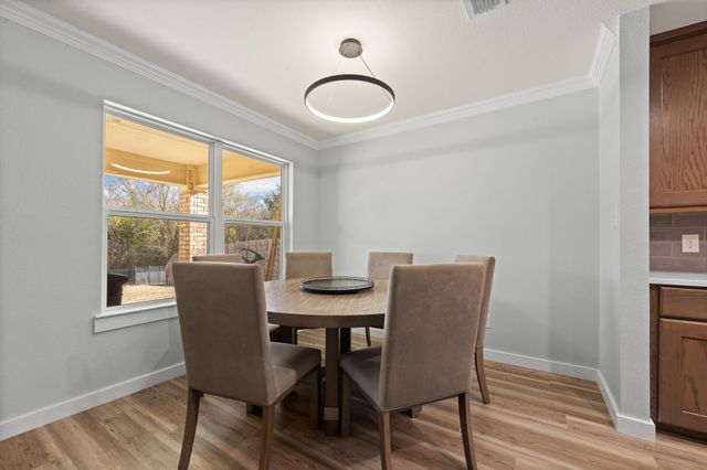 3137 Shoreline Drive, Burleson, TX 76028