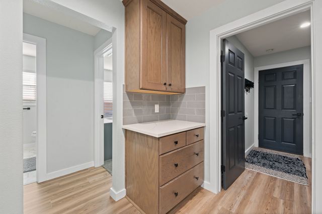 3137 Shoreline Drive, Burleson, TX 76028