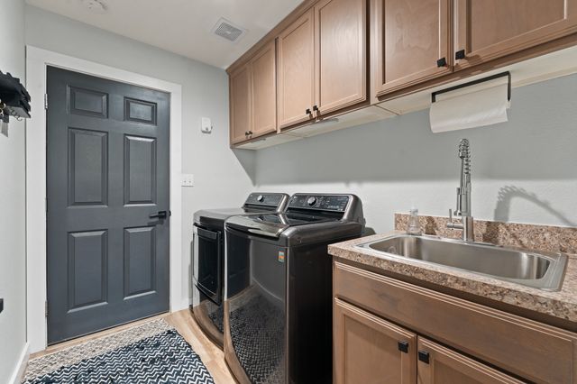 3137 Shoreline Drive, Burleson, TX 76028