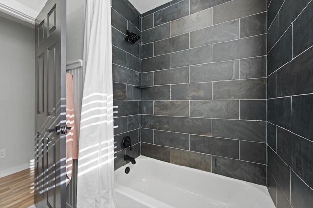 3137 Shoreline Drive, Burleson, TX 76028