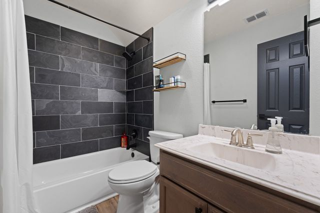 3137 Shoreline Drive, Burleson, TX 76028