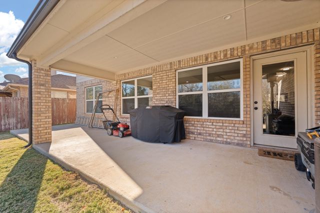 3137 Shoreline Drive, Burleson, TX 76028