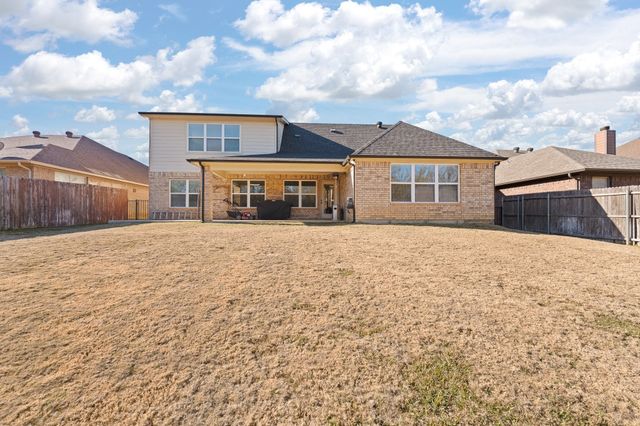3137 Shoreline Drive, Burleson, TX 76028
