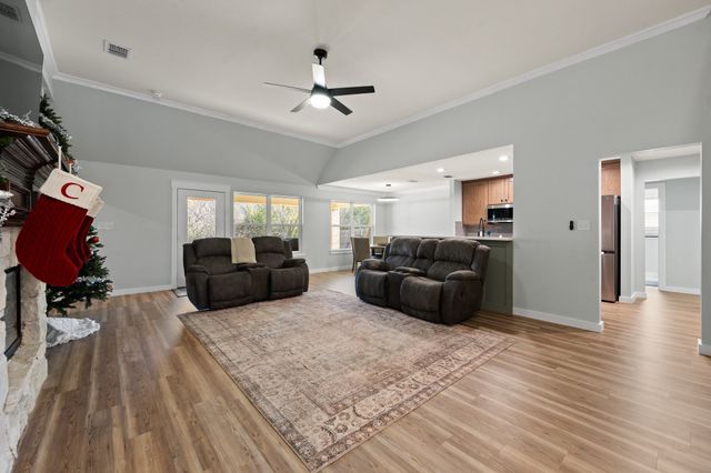 3137 Shoreline Drive, Burleson, TX 76028