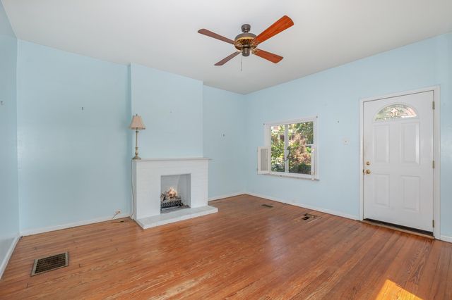 1114 Vine Street, Newport, KY 41071