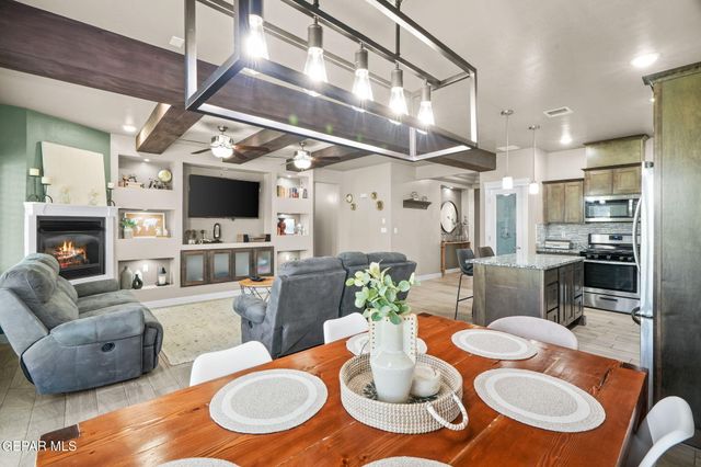 14272 John Scagno, El Paso, TX 79938