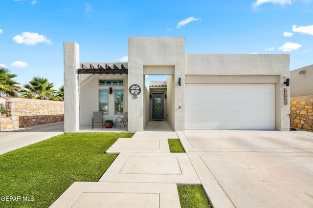 14272 John Scagno, El Paso, TX 79938