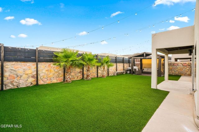 14272 John Scagno, El Paso, TX 79938