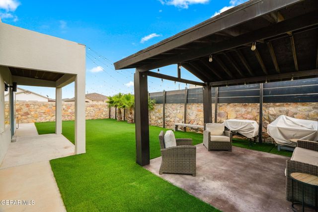 14272 John Scagno, El Paso, TX 79938