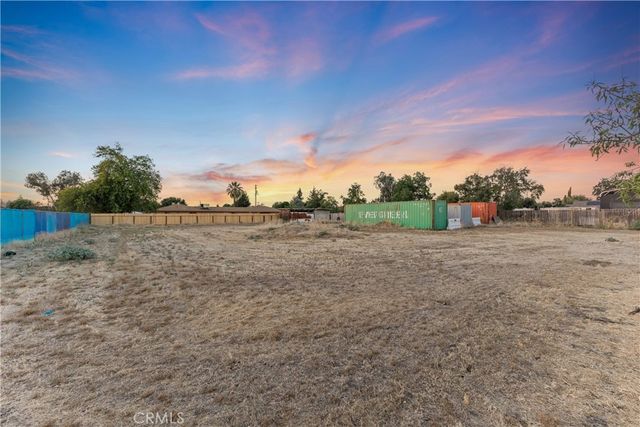 4730 E Richert, Fresno, CA 93726