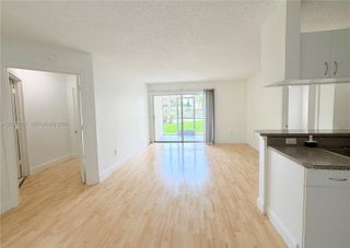 420 S Park Road 108, Hollywood, FL 33021