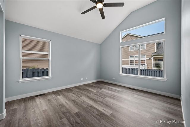 1601 Newgate Court, Gurnee, IL 60031