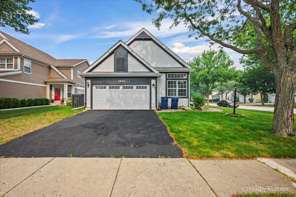 1601 Newgate Court, Gurnee, IL 60031