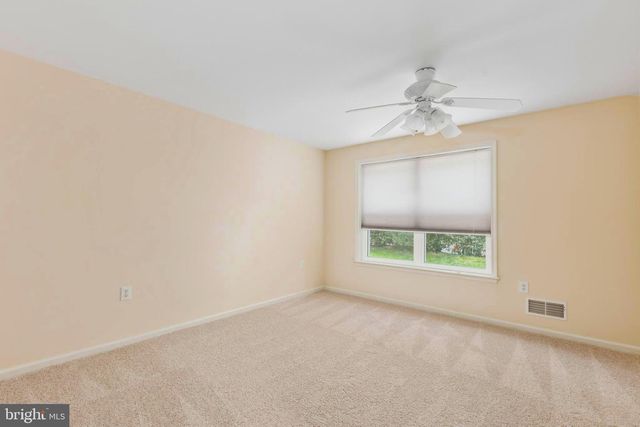 22 CHANTILLY PL, Fredericksburg, VA 22406