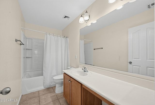 3561 E HARWELL Road, Gilbert, AZ 85234