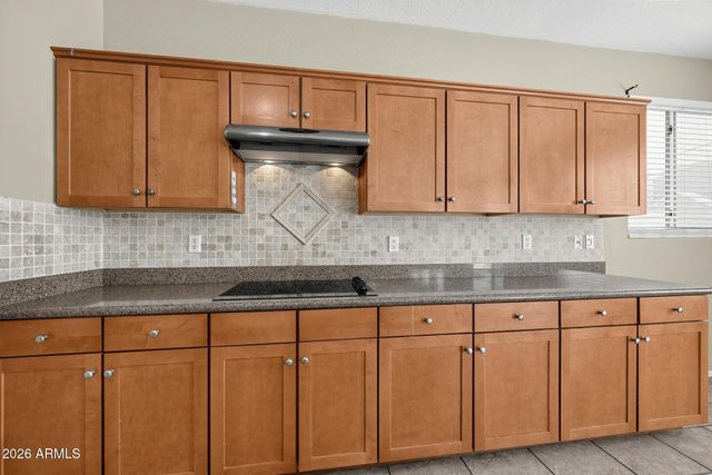 3561 E HARWELL Road, Gilbert, AZ 85234