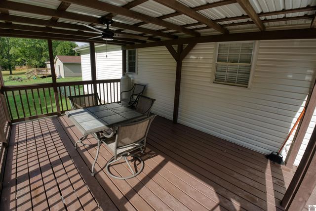 228 Loretta Dr, Ledbetter, KY 42058