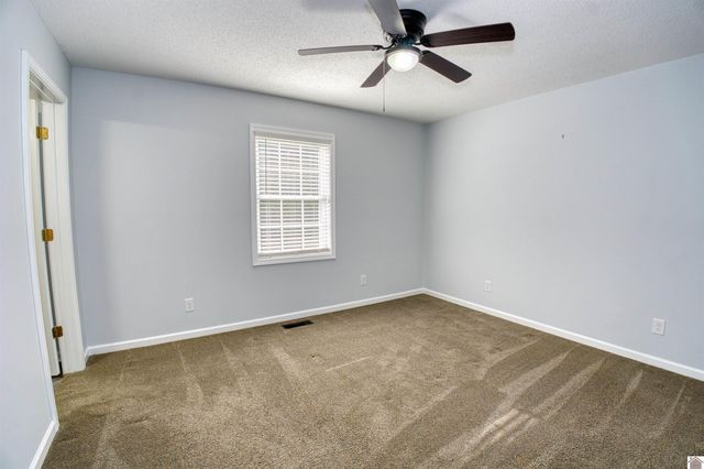 228 Loretta Dr, Ledbetter, KY 42058