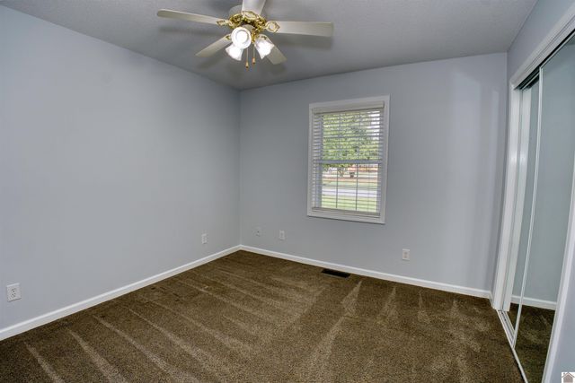 228 Loretta Dr, Ledbetter, KY 42058