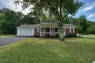 228 Loretta Dr, Ledbetter, KY 42058