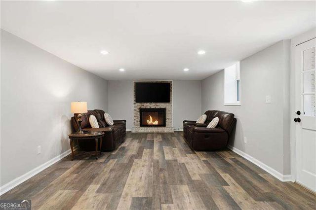 985 Hickory Oak Hollow, Roswell, GA 30075