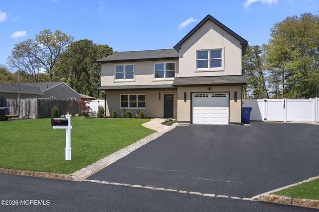 6 Judy Court, Old Bridge, NJ 08857
