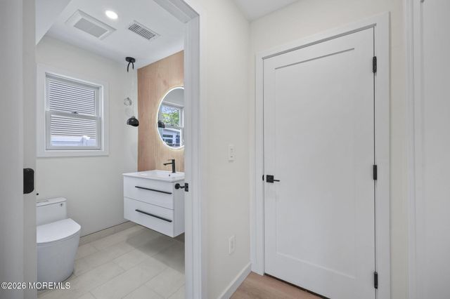 6 Judy Court, Old Bridge, NJ 08857