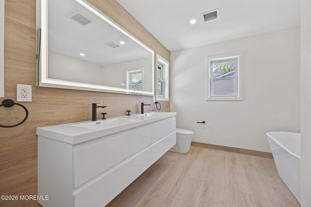 6 Judy Court, Old Bridge, NJ 08857