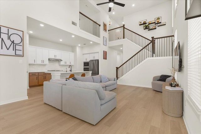 1020 Highcrest, Georgetown, TX 78628