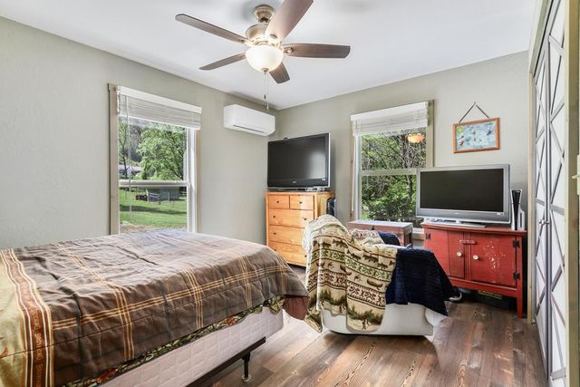 2445 Hanging Dog Road, Murphy, NC 28906
